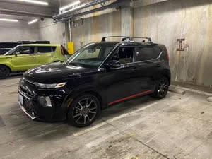 Car Slimed, Tagged With Nasty Note: Bellevue Police