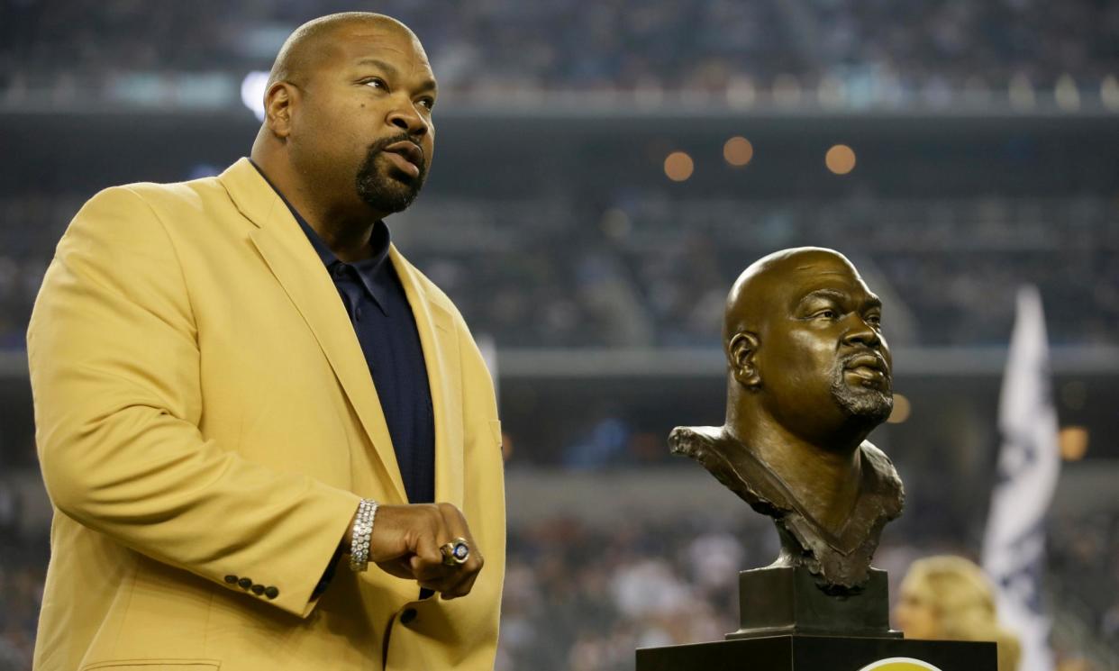 <span>Larry Allen during his all of fame induction in 2013. </span><span>Photograph: Tim Sharp/AP</span>