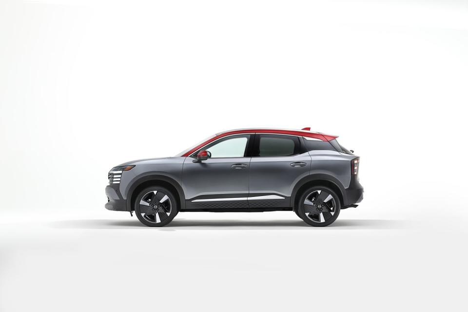 2025 nissan kicks