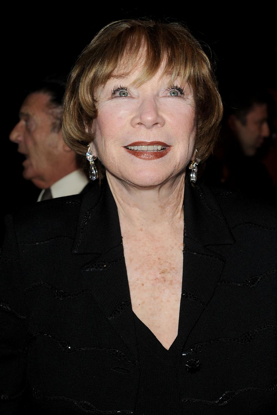 Shirley MacLaine arrives at the "Valentine's Day" premiere on Feb. 8, 2010.