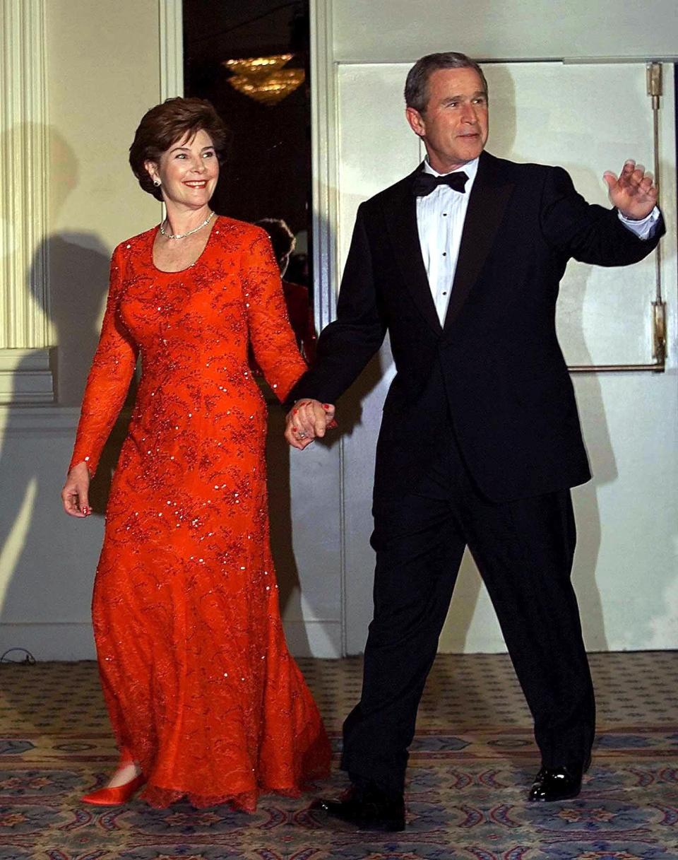 Laura Bush, 2001