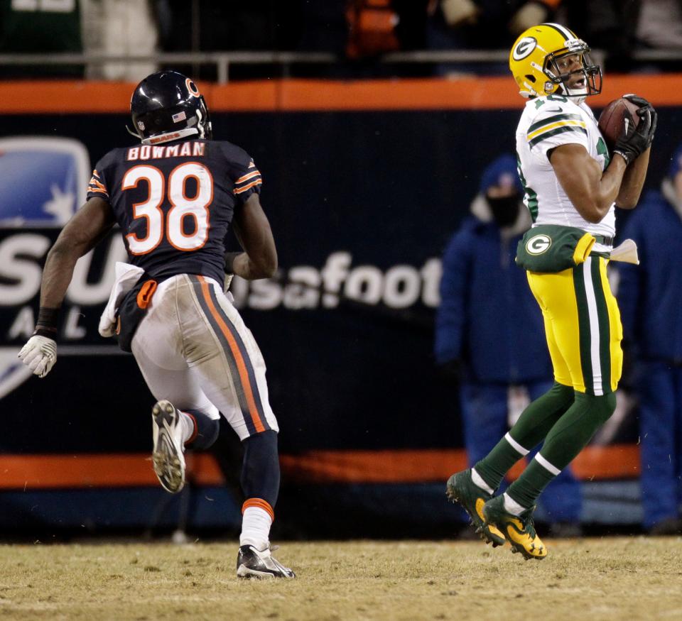 Randall Cobb scores the winning touchdown on a 48-yard reception against the Bears on December 29, 2013, at Soldier Field.