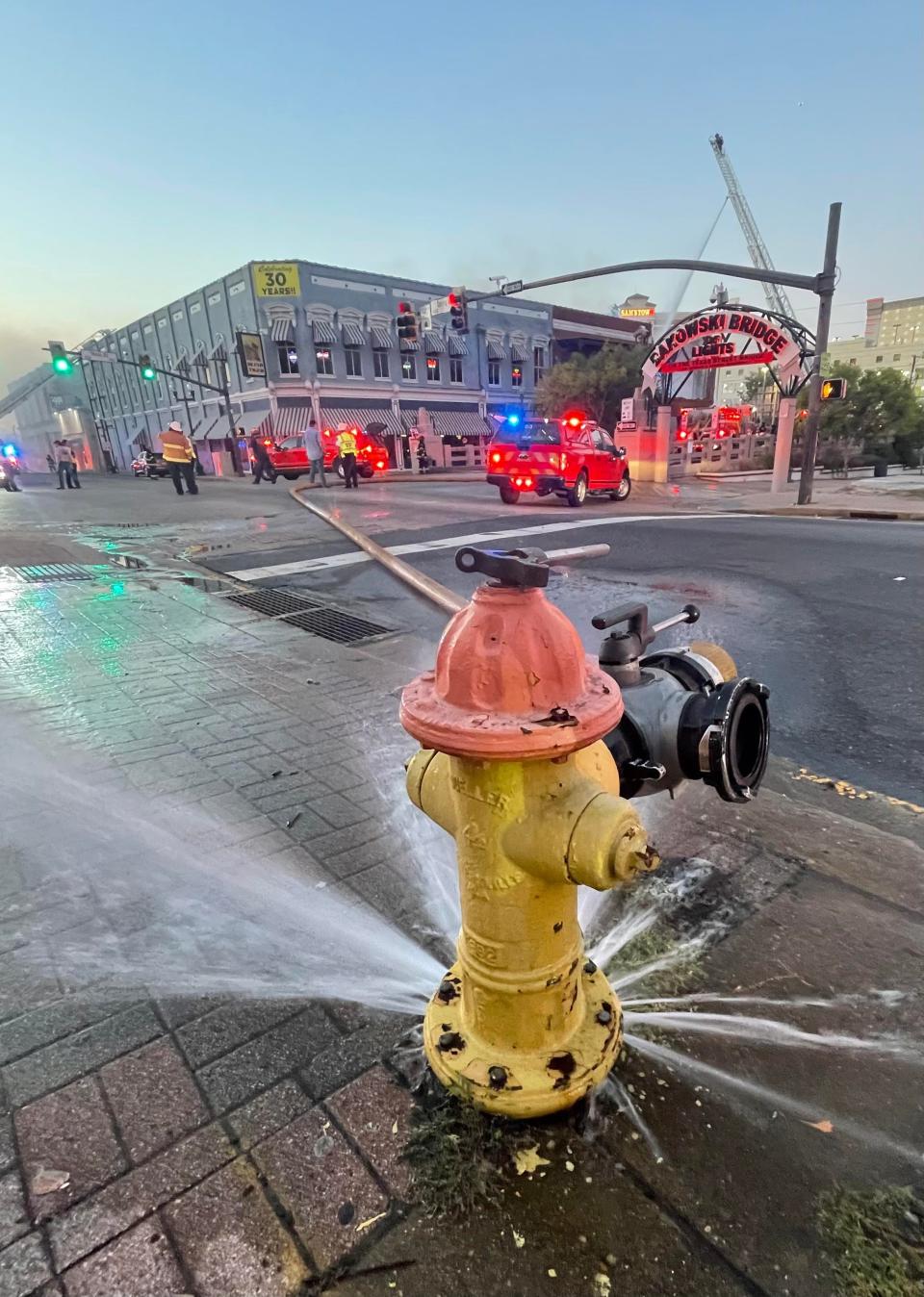 Multiple fire units were on the scene of a fire in an abandoned downtown Shreveport building Wednesday afternoon, September 21, 2022.