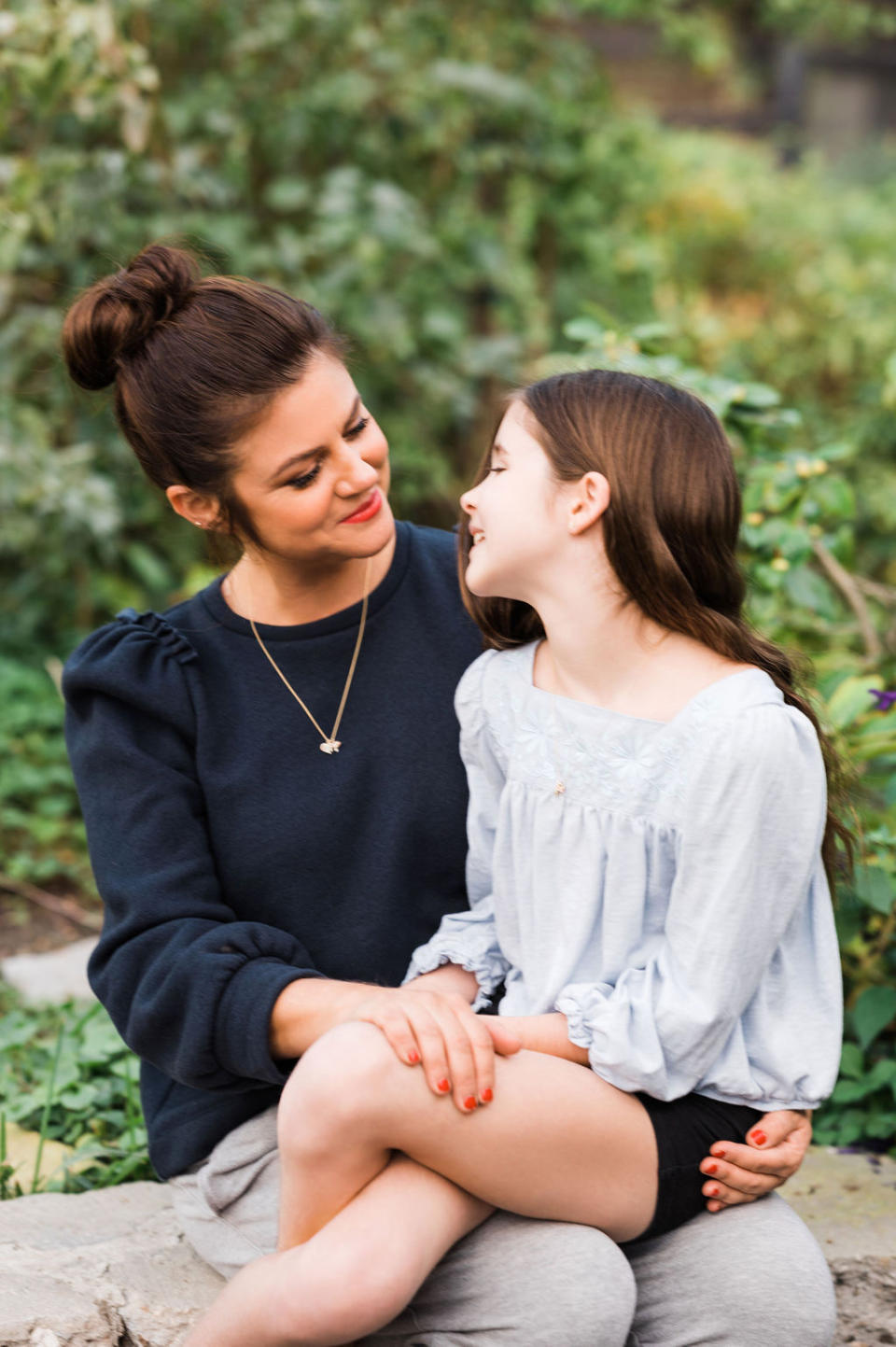 Thiessen with her daughter, Harper. (Photo: Tiffani Thiessen)