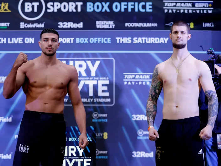 Tommy Fury (left) and Daniel Bocianski (Action Images via Reuters)