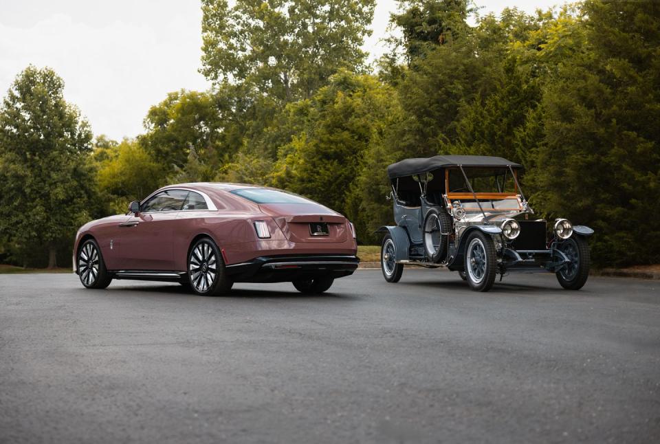 rolls royce spectre and silver ghost