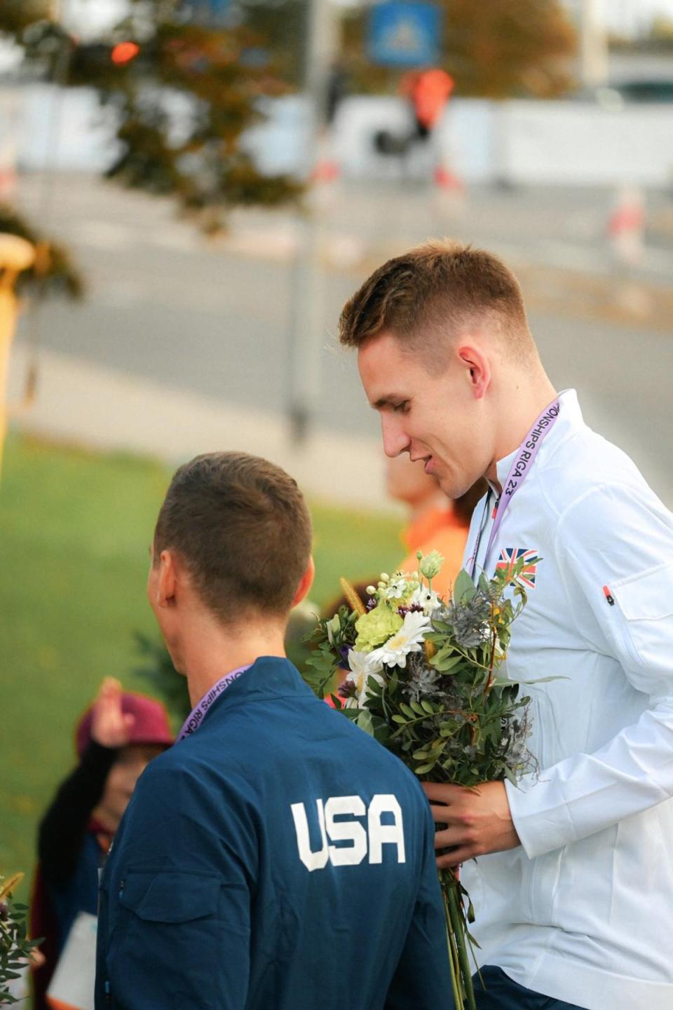 Callum Elson after winning silver at the World Athletics Road Running Championships (1609 Studios)