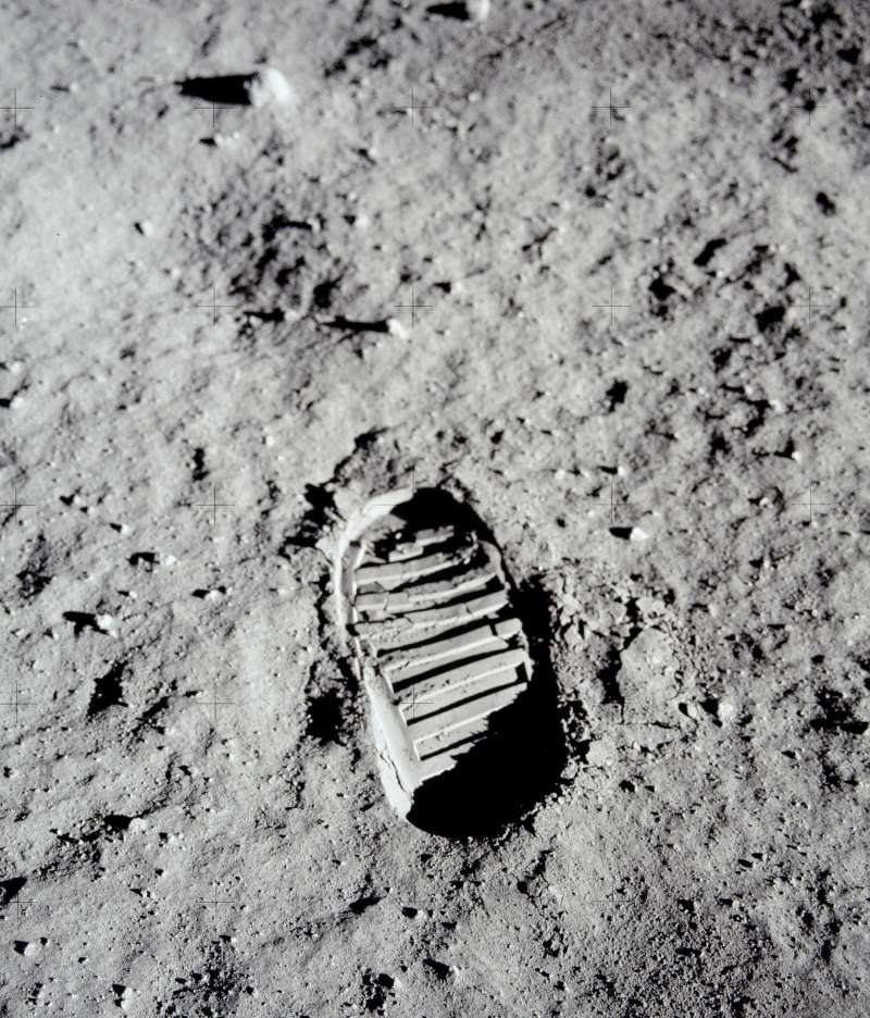 人類史上第2月登陸月球的太空人艾德林（Buzz Aldrin）留下的腳印（AP）