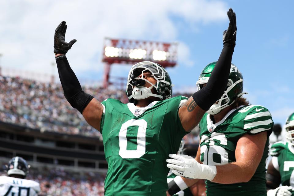 NASHVILLE, TENNESSEE - SEPTEMBER 15: Braelon Allen #0 of the New York Jets reacts after scoring a touchdown during the first half against the Tennessee Titans at Nissan Stadium on September 15, 2024 in Nashville, Tennessee. (Photo by Justin Ford/Getty Images)