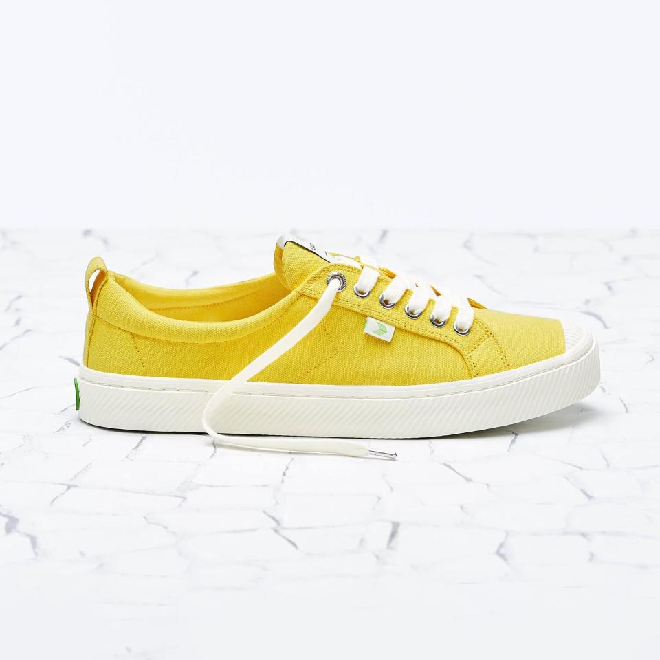 OCA LOW Yellow Canvas