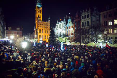 FILE PHOTO: People march against violence and hatred in the wake of a deadly attack on Gdansk Major Pawel Adamowicz, who was stabbed on stage of a public charity event, in Gdansk, Poland January 14, 2019. Agencja Gazeta/Renata Dabrowska via REUTERS