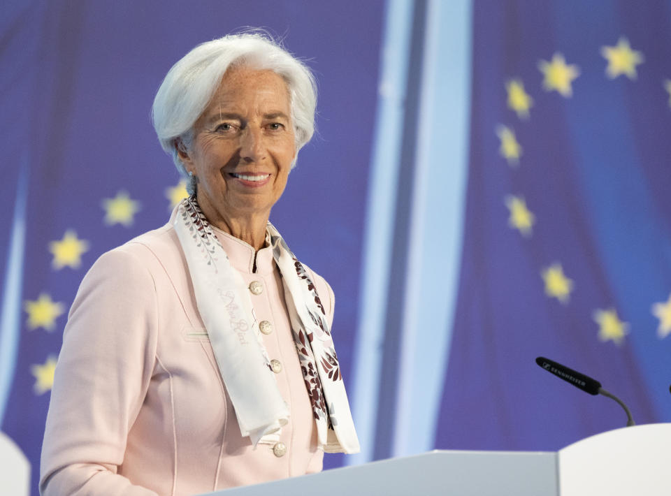 Christine Lagarde, Präsidentin der Europäischen Zentralbank (EZB), auf der Pressekonferenz. (Bild: Boris Roessler/dpa)