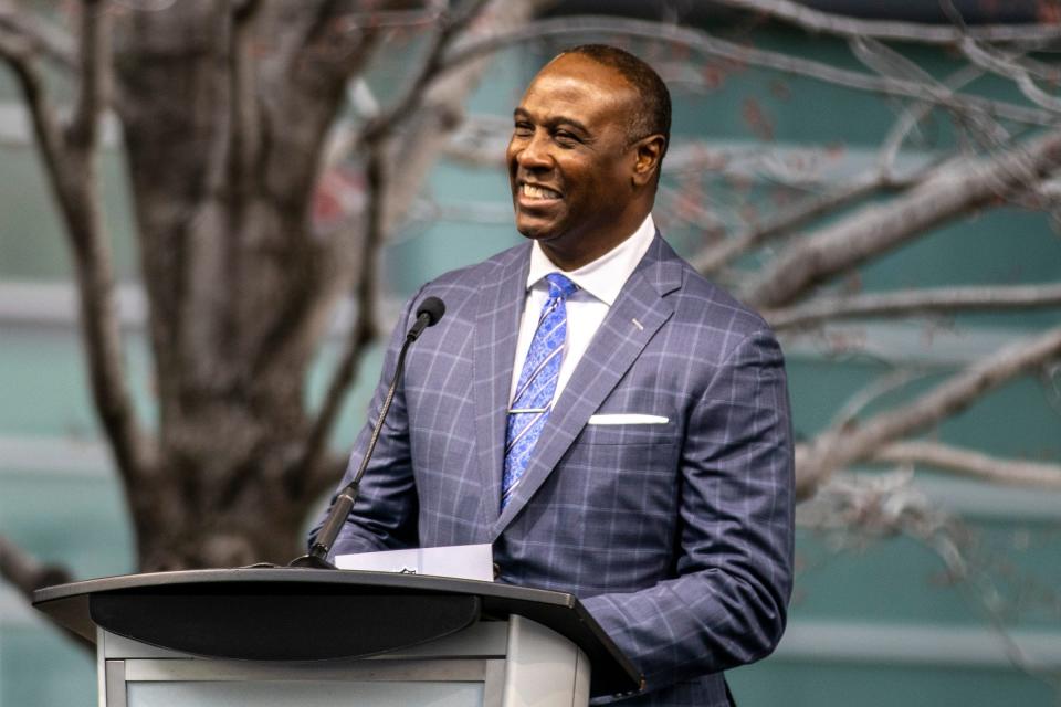 NFL Network and CBS analyst Charles Davis speaks during the 2024 NFL Draft Celebration at Campus Martius Park in Detroit on Thursday, April 14, 2022.