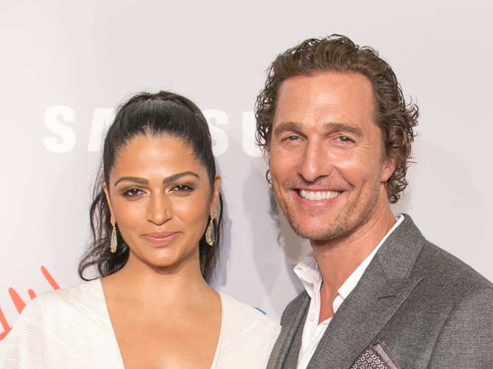 Matthew McConaughey und seine Frau Camila ziehen ihre Kinder fernab von Hollywood groß (Bild: Hugo A.K.A. Sppider/Shutterstock.com)