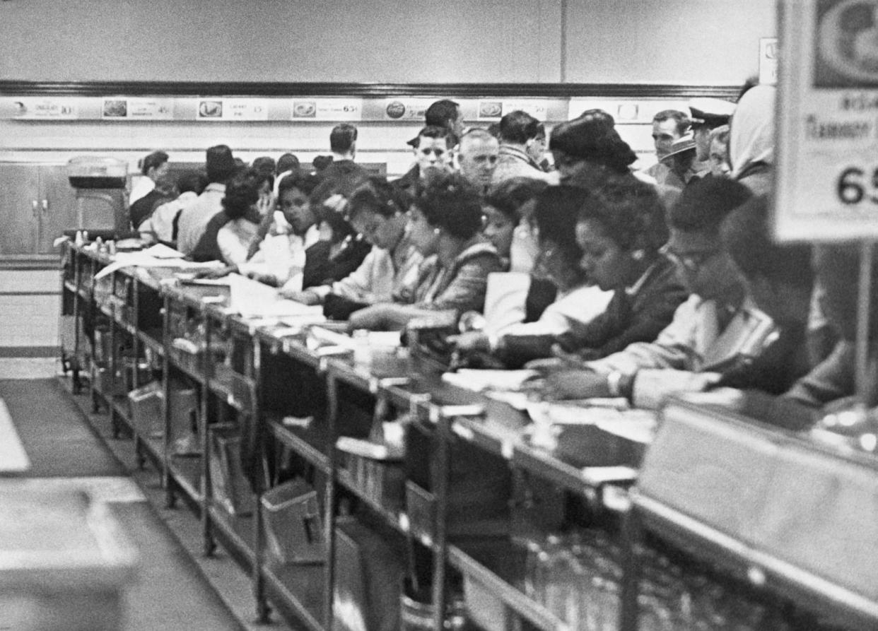 PHOTO: Demonstrations by approximately 400 African-American college students continued in Greensboro, NC, Feb. 6, 1960. (Bettmann Archive)