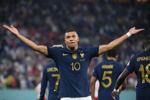 France vs Denmark score, result: Kylian Mbappe brace gives France win and  secures World Cup knockout place