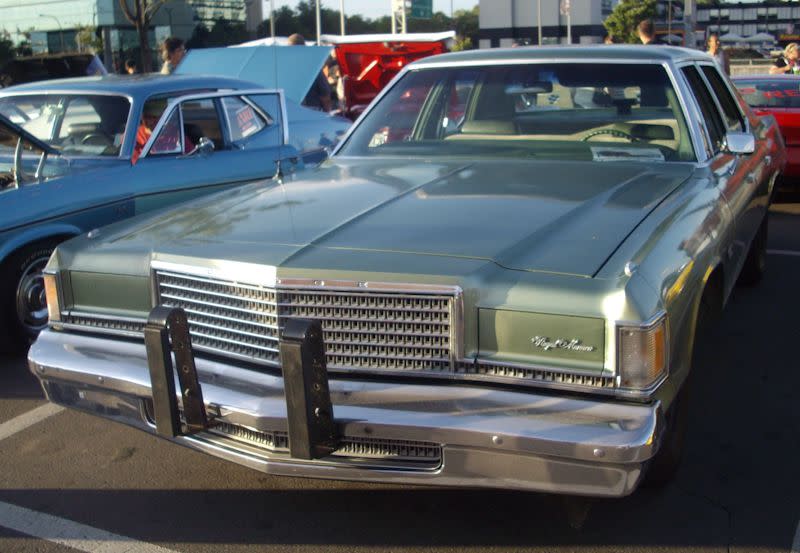 Dodge Royal Monaco 