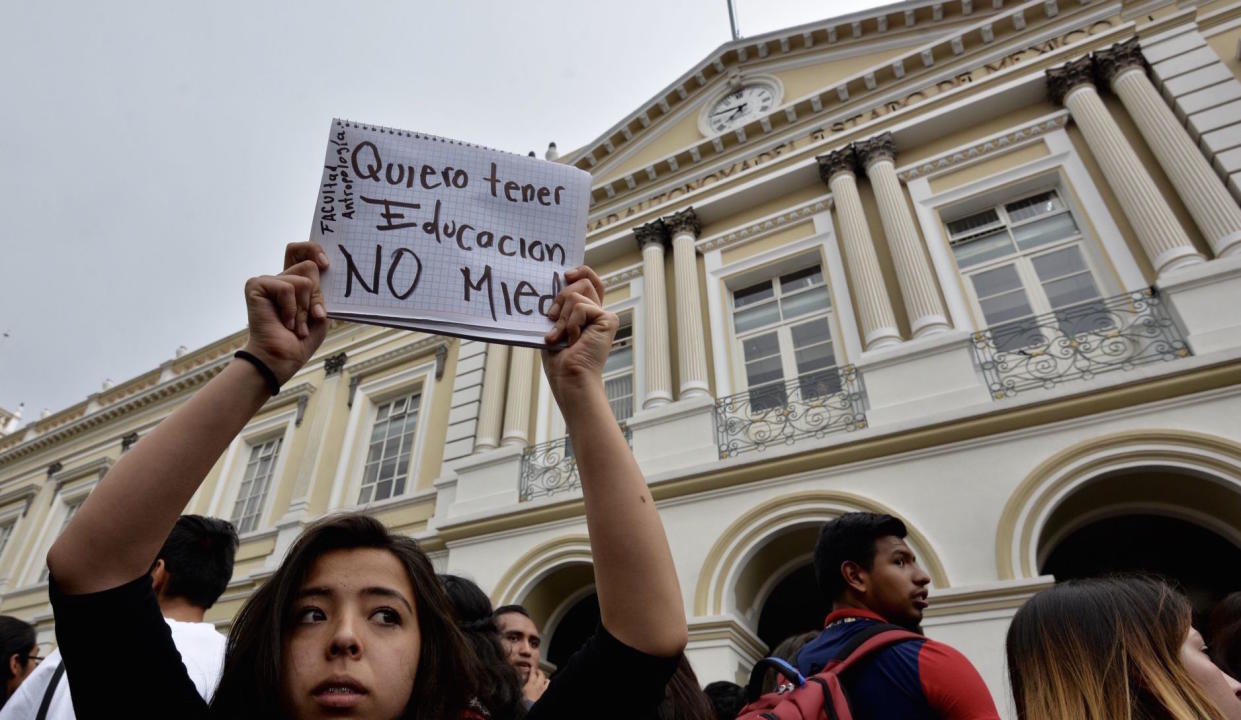 Agreden a maestra de UAEMex en clase virtual; autoridades piden medidas de protección