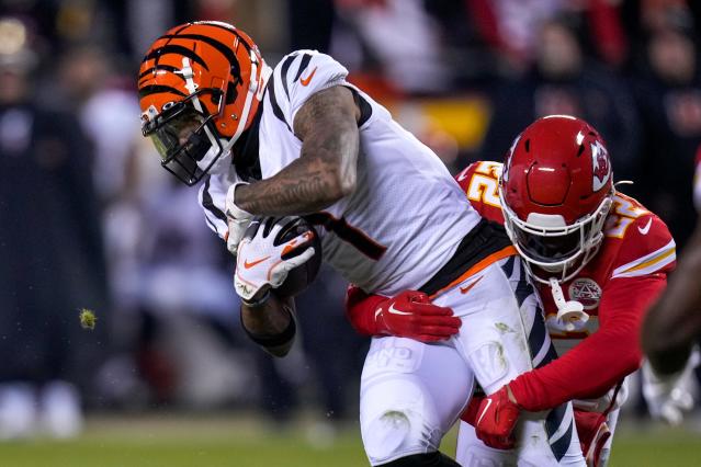 Kansas City Chiefs safety Juan Thornhill (22) tackles Cincinnati