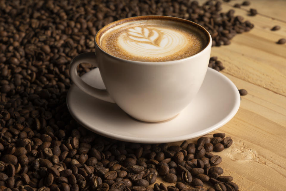 愛喝咖啡族留意了！濃縮咖啡原料豆「羅布斯卡咖啡」價漲35%飆歷史新高。圖/取自Getty Images