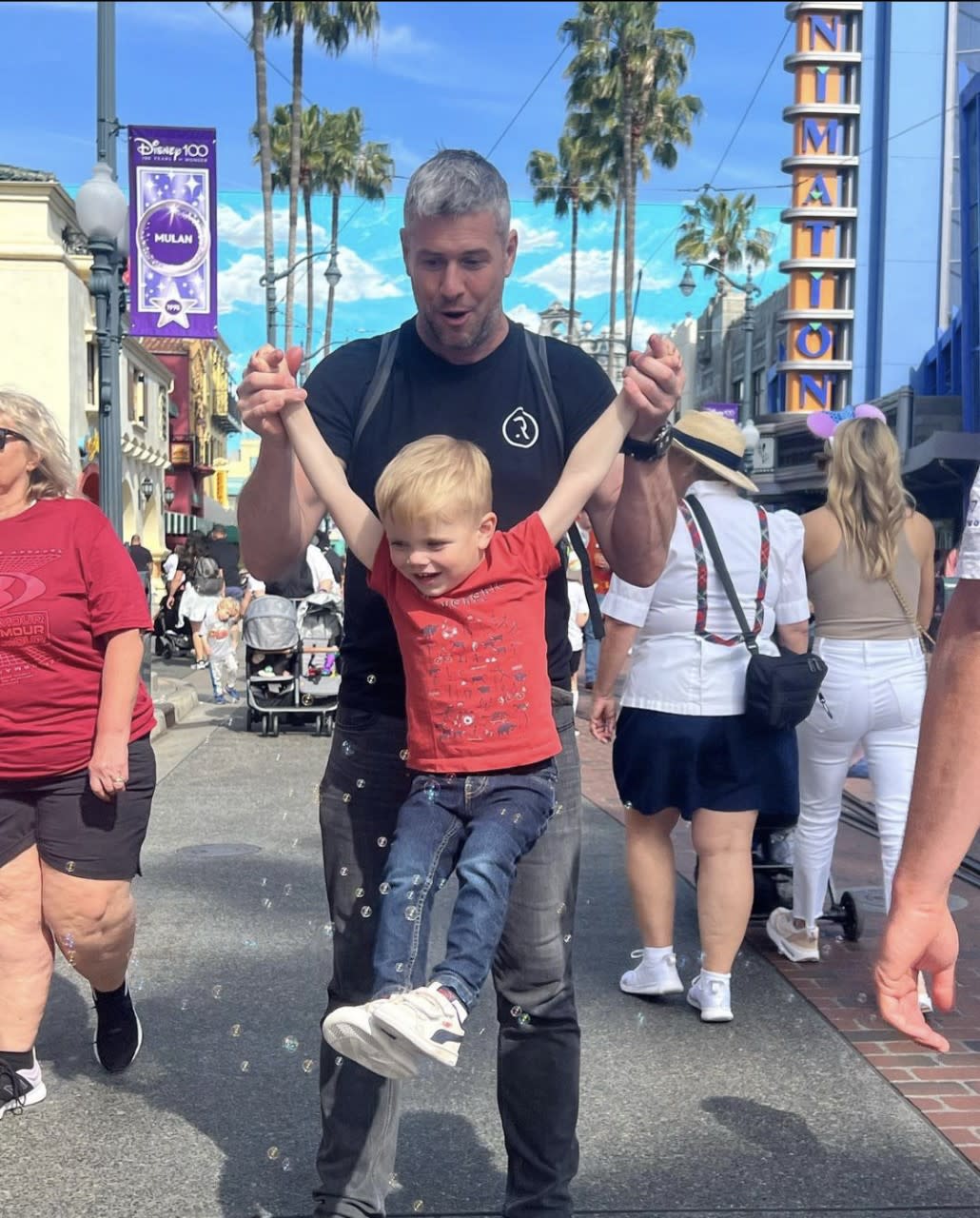 Ant Anstead and son