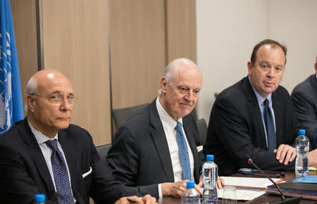 UN Special Envoy for Syria Staffan de Mistura (C) attends a meeting of Intra-Syria peace talks with Syria's opposition delegation at Palais des Nations in Geneva, Switzerland, March 25, 2017. REUTERS/Xu Jinquan/Pool