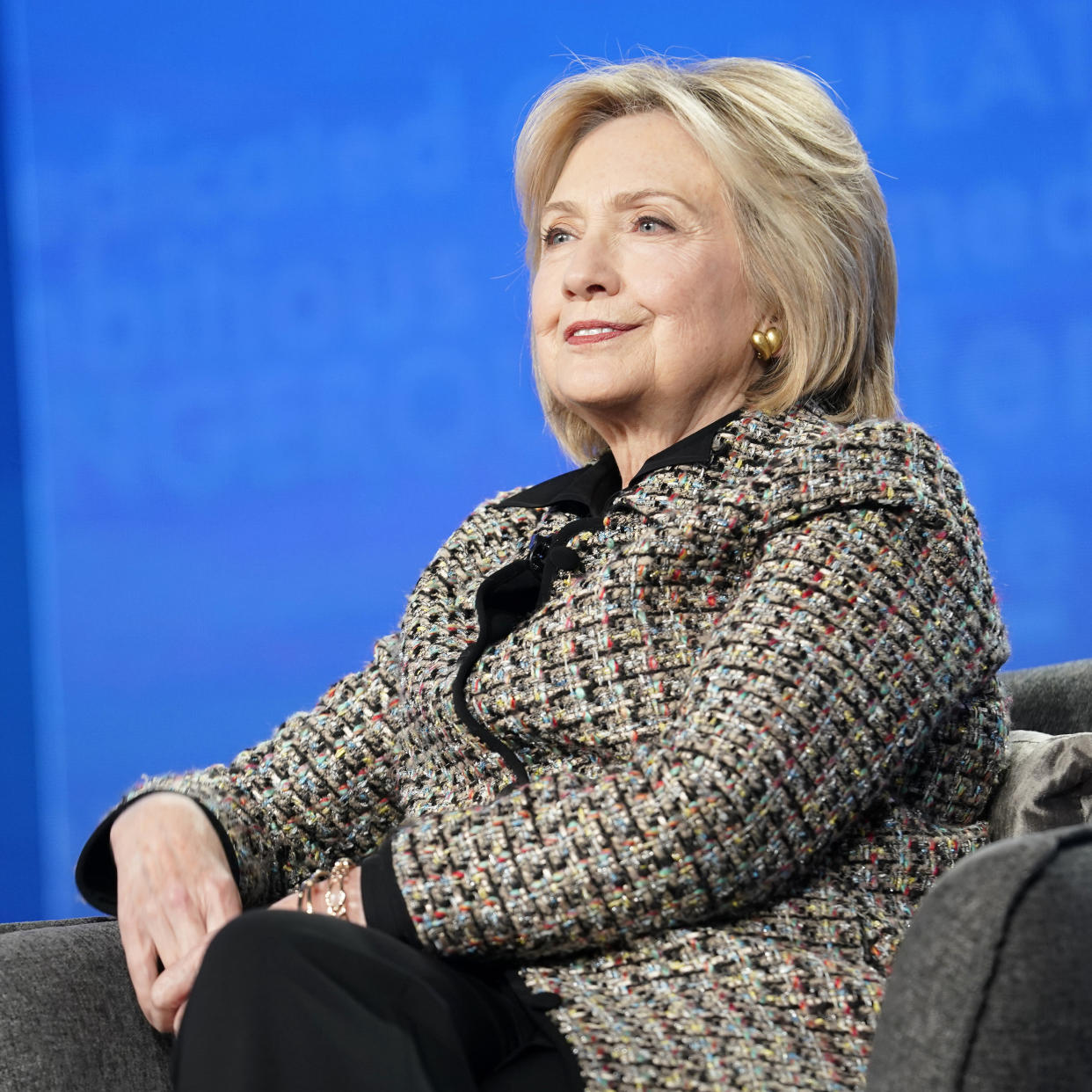 Hillary Clinton, seen on Jan. 17,&nbsp;is facing a defamation lawsuit from 2020 candidate Tulsi Gabbard. (Photo: Erik Voake via Getty Images)