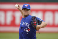 Toronto Blue Jays' Jose Berrios pitches against the Oakland Athletics during the sixth inning of a baseball game in Oakland, Calif., Wednesday, July 6, 2022. (AP Photo/Godofredo A. Vásquez)