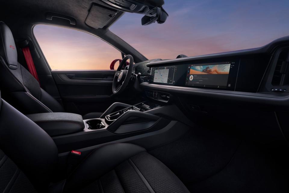 2025 porsche cayenne gts interior