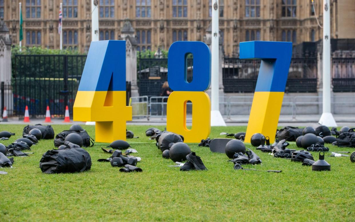 3D display honouring Ukrainian athletes whose lives have been lost due to Russia's full-scale invasion