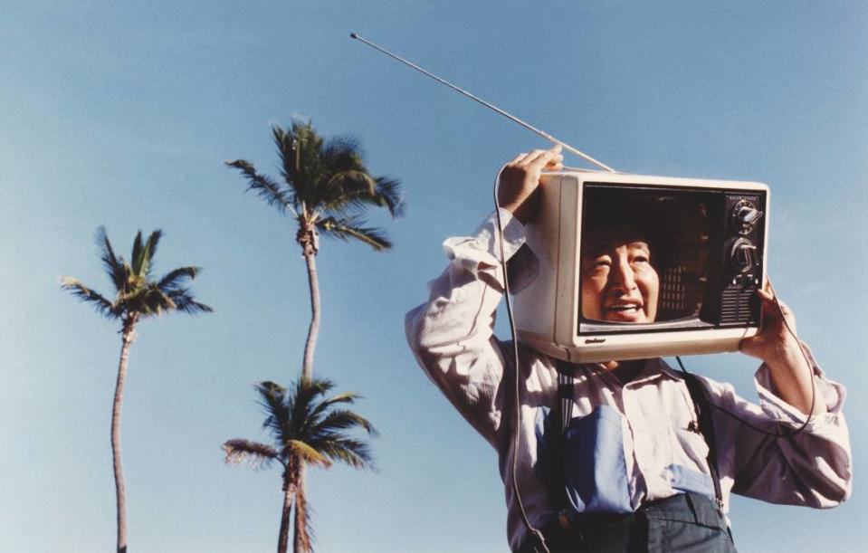 Nam June Paik in Miami Beach, 1990. Brian Smith / Courtesy of The Bass