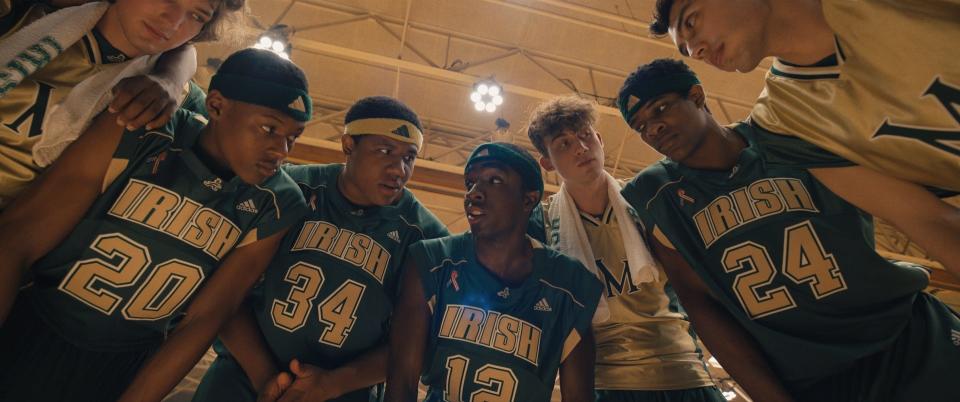 From left in green, Willie McGee (Avery S. Willis Jr.), Sian Cotton (Khalil Everage), Dru Joyce III (Caleb McLaughlin) and Romeo Travis (Scoot Henderson) in "Shooting Stars," directed by Chris Robinson.