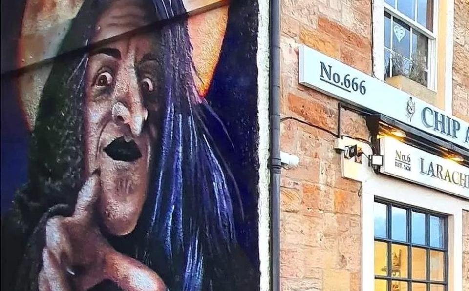 witch mural fife - BOBBY ROGUEONE