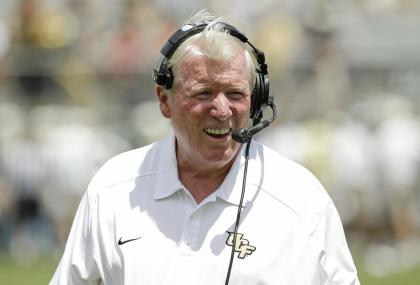 Central Florida head coach George O&#39;Leary watches during his team&#39;s spring NCAA college football game in Orlando, Fla., Saturday, April 12, 2014. (AP Photo/John Raoux)