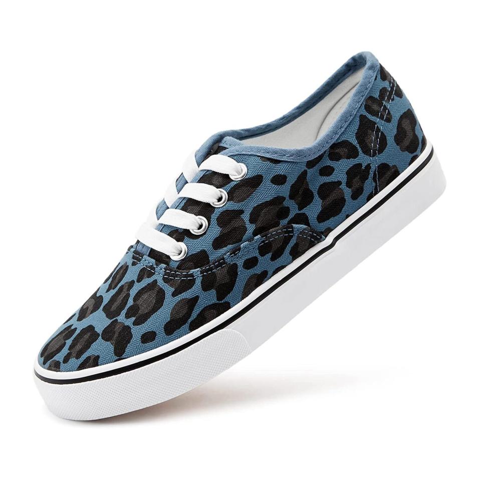 Women&#39;s Canvas Shoes Fashion Sneakers in Blue Leopard