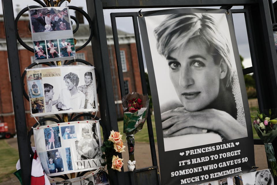 Tributes are left on the gates outside Kensington Palace, London, the former home of Diana, Princess of Wales, on the 25th anniversary of her death. Picture date: Wednesday August 31, 2022. (Photo by Aaron Chown/PA Images via Getty Images)