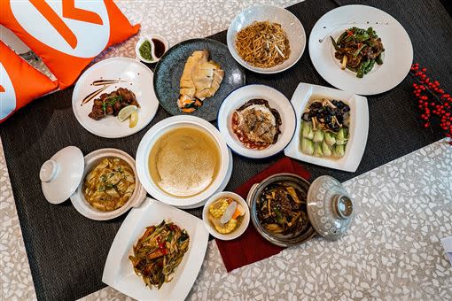 《台北寒舍艾美酒店 寒舍食譜》米其林餐盤料理在KLOOK上也能預訂外帶。（圖／KLOOK提供）
