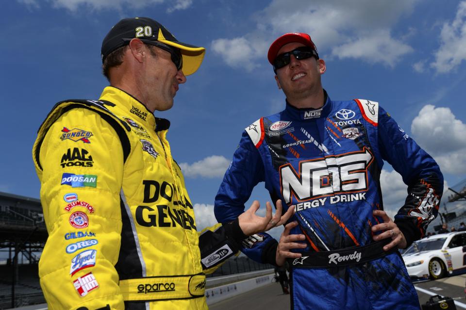 Kyle Busch (R) won the 2015 Brickyard 400 (Getty). 