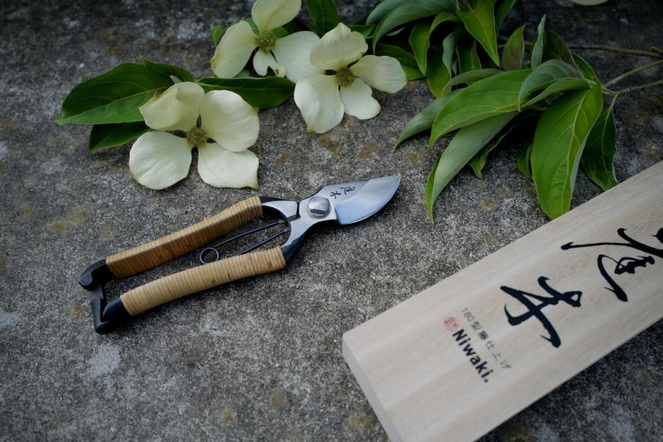 Nothing says I love you like Japanese secateurs forged from carbon steel (Niwaki)