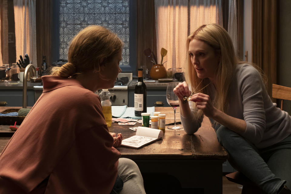 Amy Adams as Anna and Julianne Moore as Jane in 'The Woman in the Window'<span class="copyright">Melinda Sue Gordon / Netflix Inc.</span>
