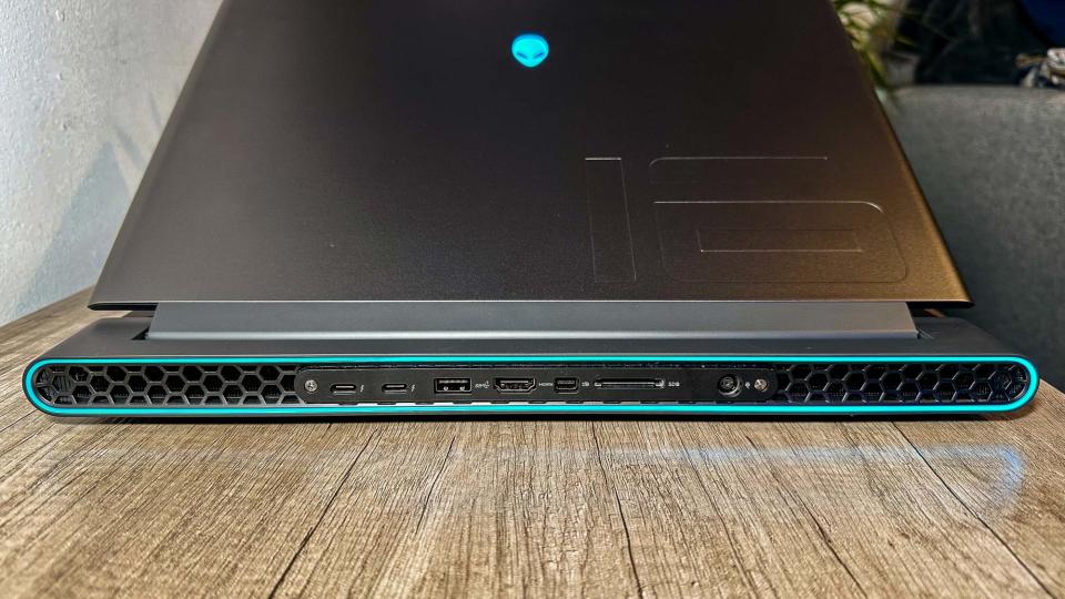 Alienware m16 review - ports 2