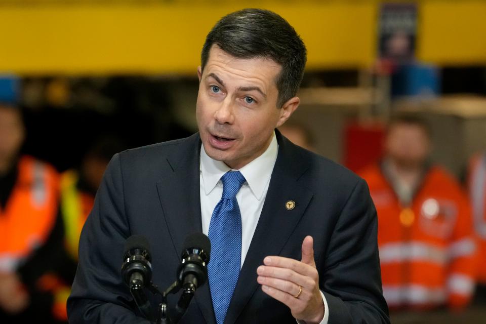 Transportation Secretary Pete Buttigieg plans to make his first trip to East Palestine, Ohio on Thursday.