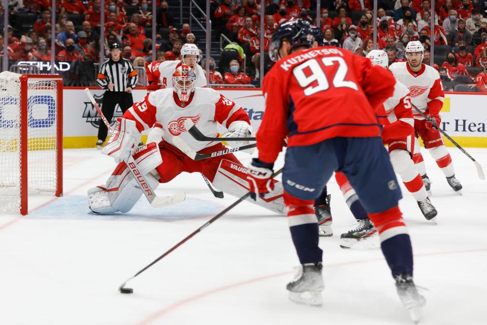 Detroit Red Wings goaltender Thomas Greiss (29) prepares to make a save on Washington Capitals center Evgeny Kuznetsov (92) during the first period at Capital One Arena on Wednesday, Oct. 27, 2021.