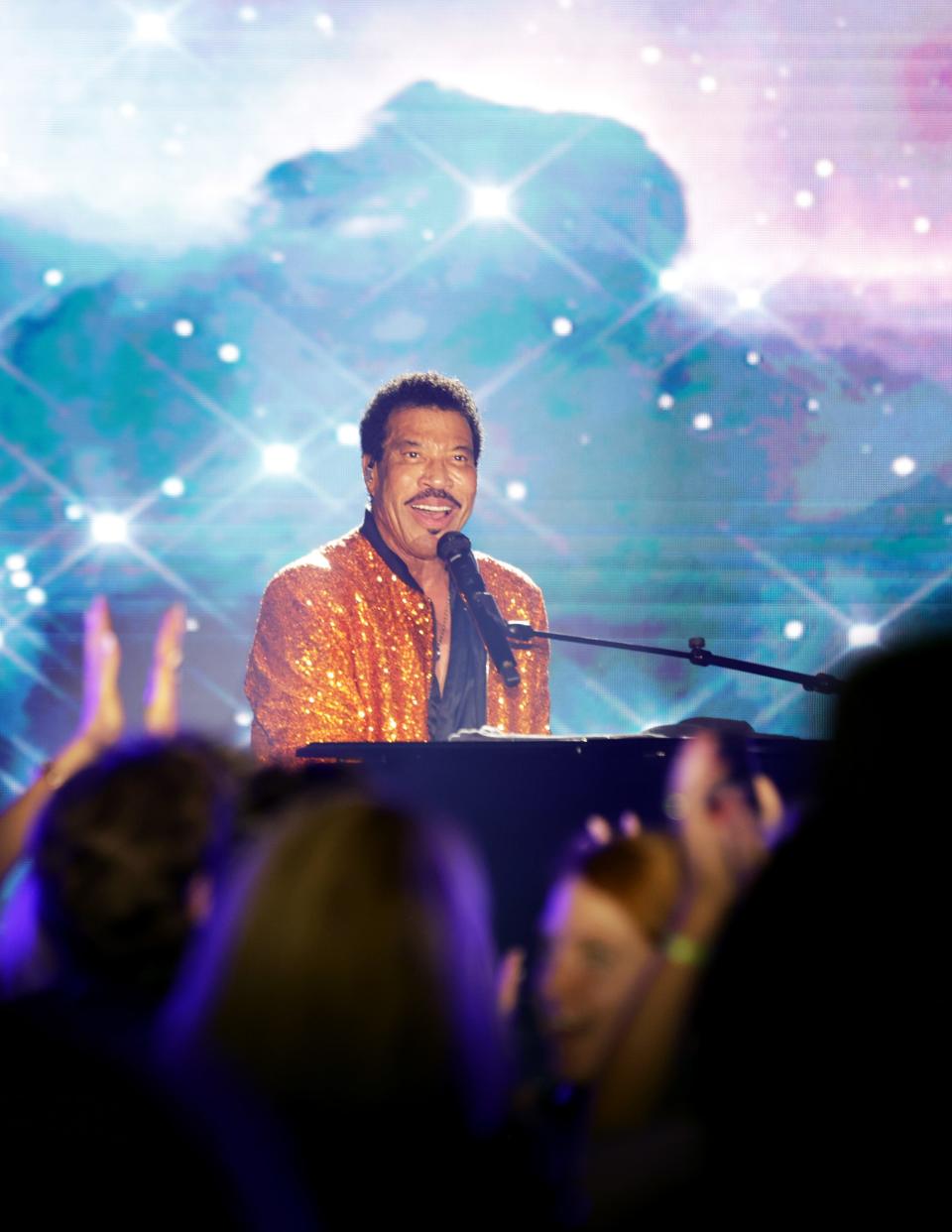 Lionel Richie was in town for Everglades Foundation birthday party in February, but he'll be in Sunrise with Earth, Wind & Fire!