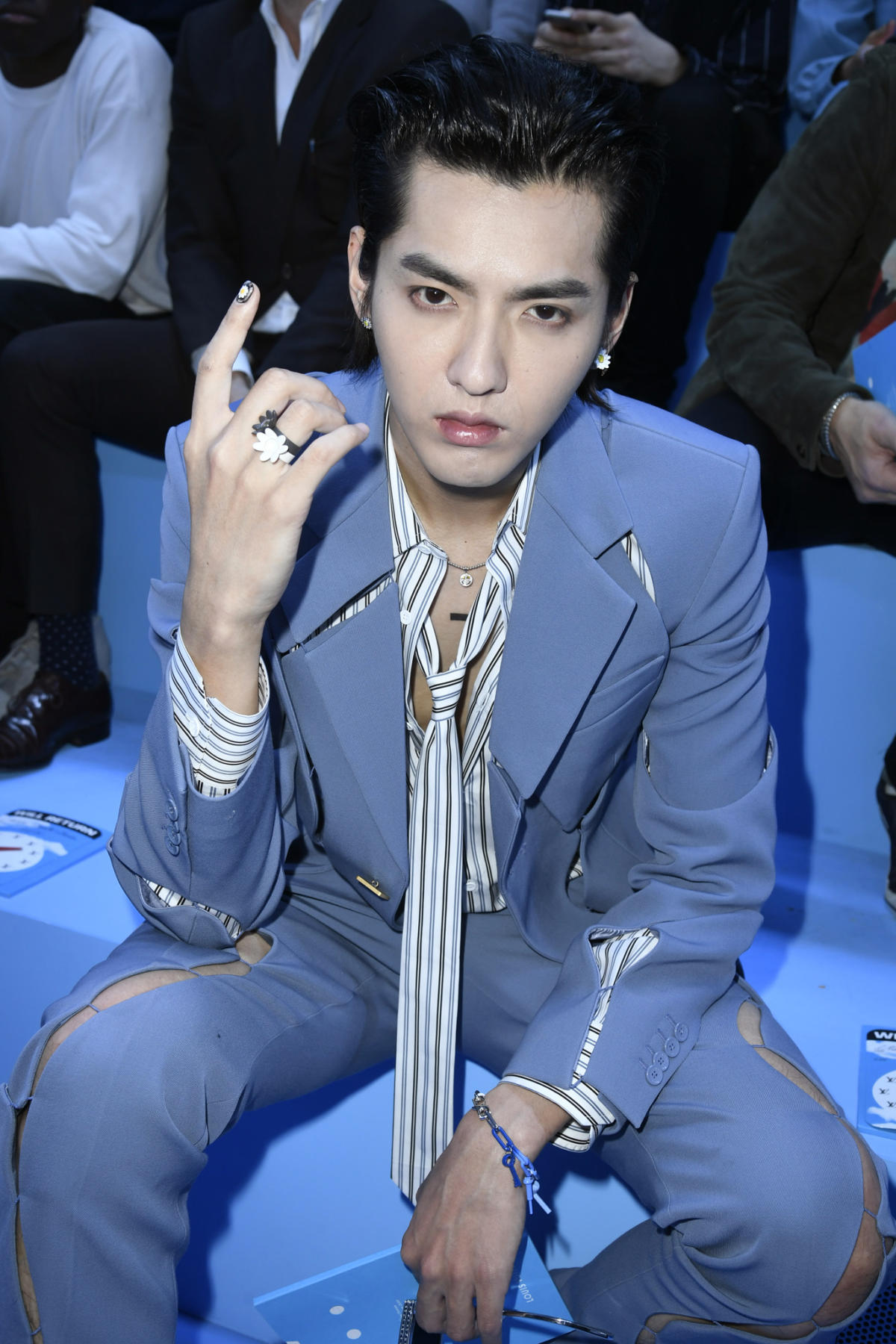 The star endorses the car company to roll over Porsche in response to the  Wu Yifan incident: pay close attention to it.