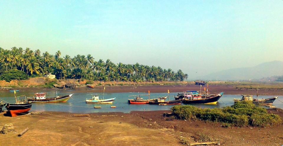 Day 7 fishing village near Dhombivali and Shirvandan