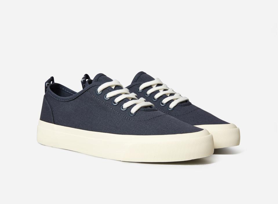 Everlane Forever Sneaker. Image via Everlane.