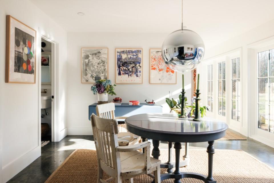 The breakfast space. Gabriel Zimmer of Catskill Image/Annabel Taylor of Four Seasons Sotheby's International Realty