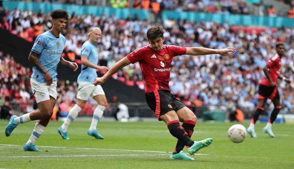 Harry Maguire picked up a knock to add to Man United’s injury woe (Getty Images)