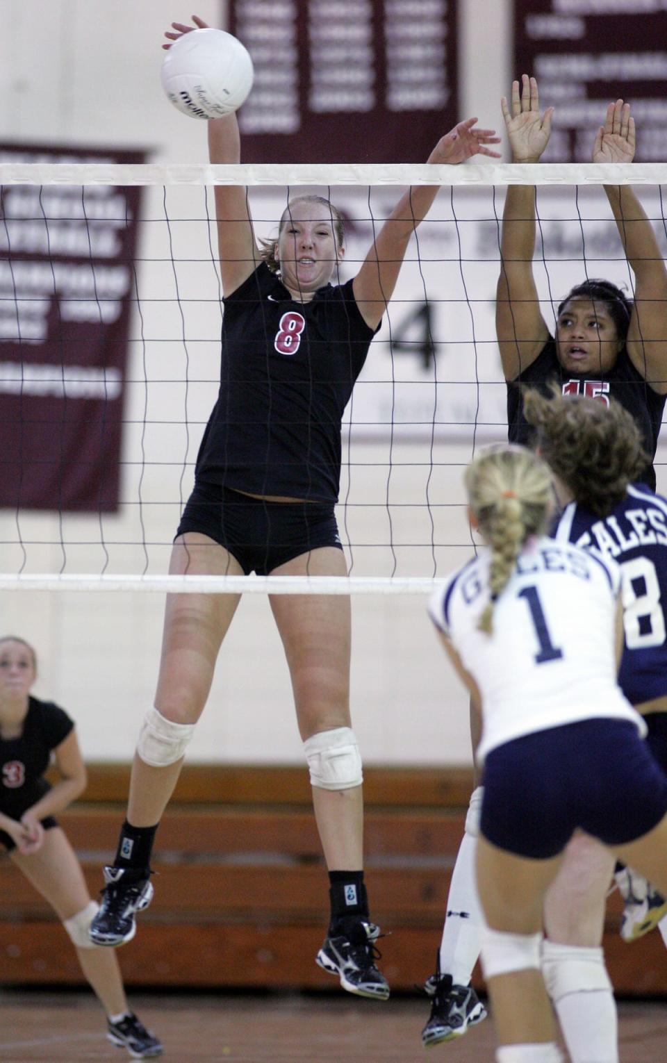 Kelsey Gray (8) is being inducted into the Newark Athletic Hall of Fame on Friday.